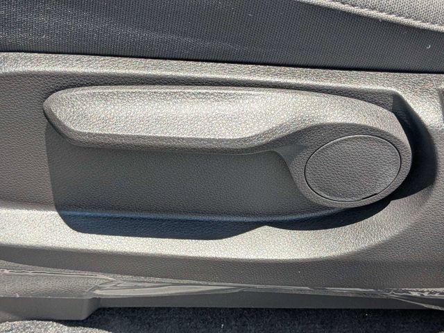 new 2026 Kia Carnival car, priced at $38,293