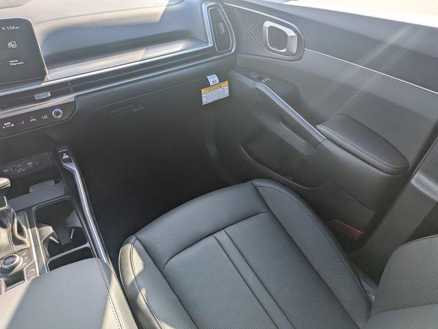 new 2026 Kia Carnival Hybrid car, priced at $39,632