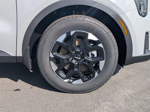 new 2026 Kia Carnival Hybrid car, priced at $39,632