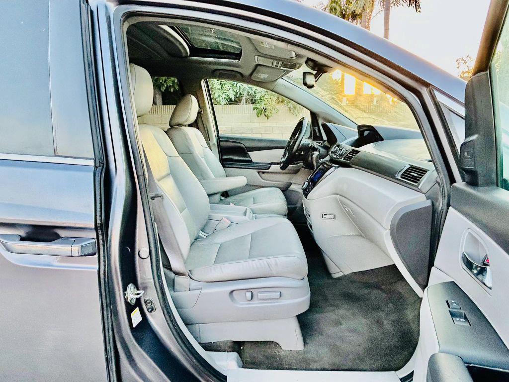 used 2016 Honda Odyssey car, priced at $16,499