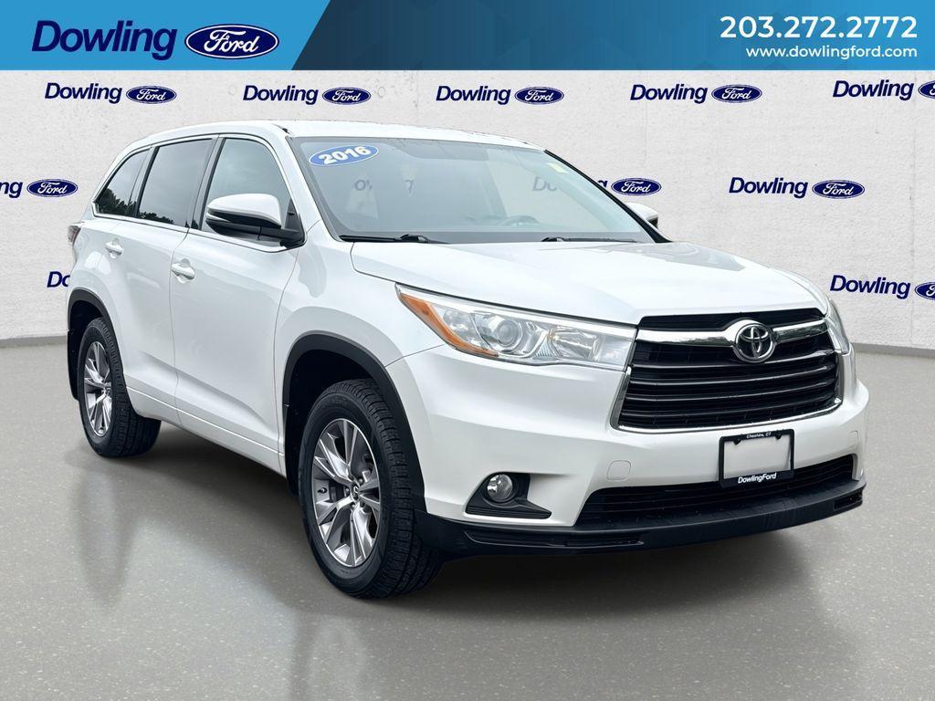 used 2016 Toyota Highlander car, priced at $15,684