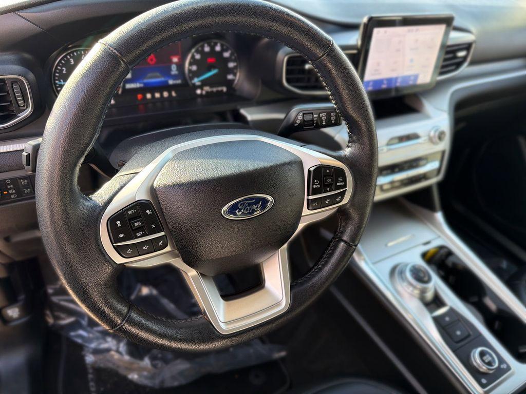 used 2022 Ford Explorer car, priced at $30,985