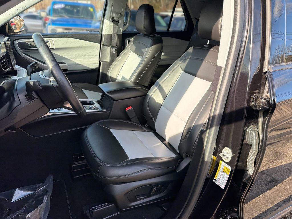 used 2022 Ford Explorer car, priced at $30,985