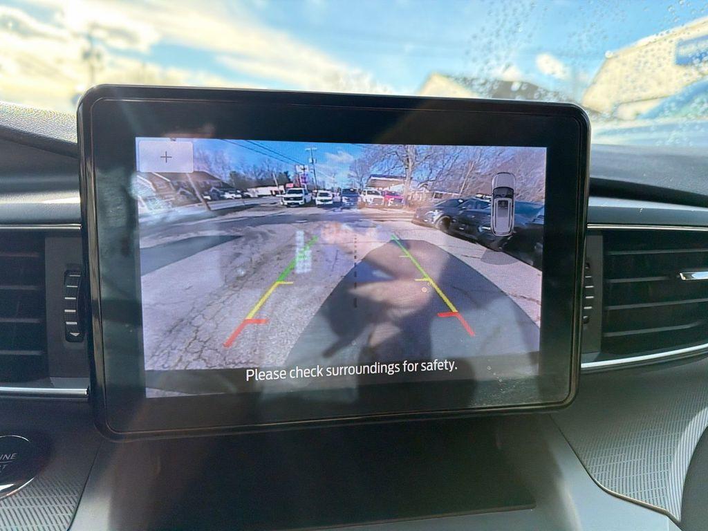 used 2022 Ford Explorer car, priced at $30,985