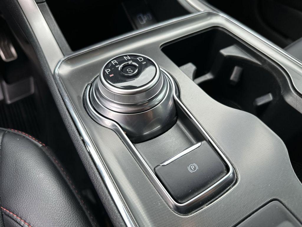 used 2024 Ford Edge car, priced at $31,684