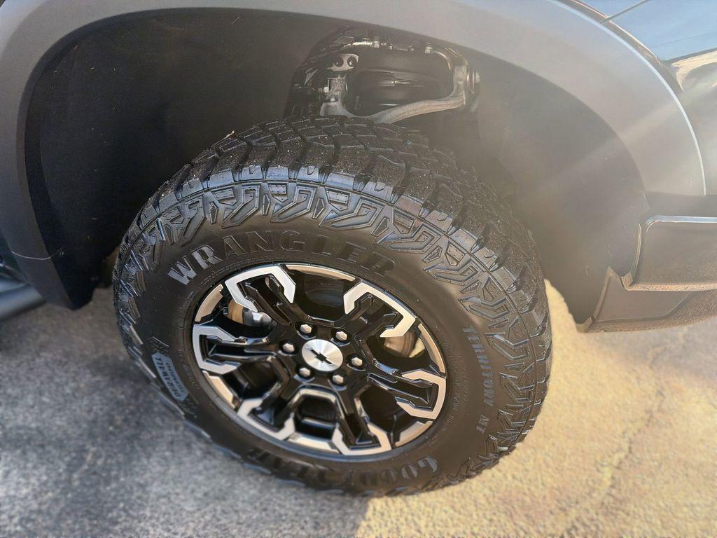 used 2024 Chevrolet Silverado 1500 car, priced at $59,685