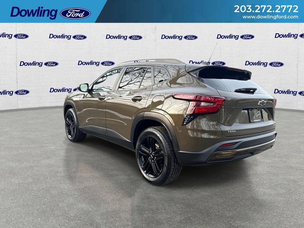 used 2024 Chevrolet Trax car, priced at $21,648