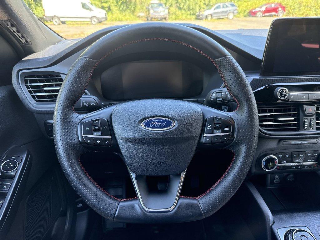 used 2025 Ford Escape car, priced at $25,449
