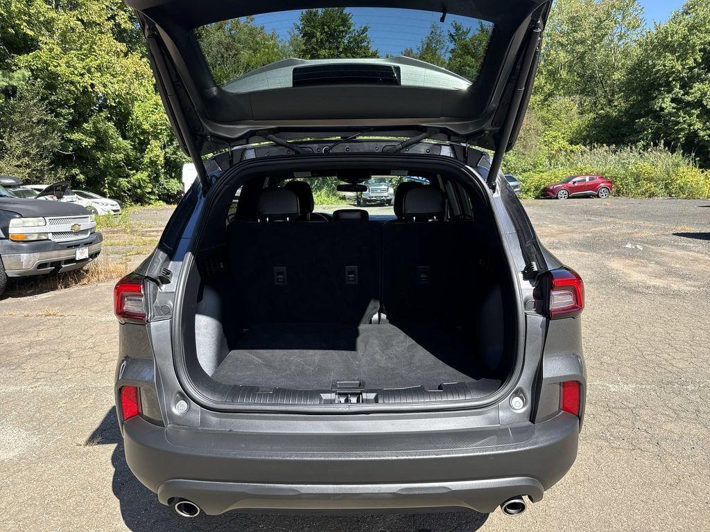 used 2025 Ford Escape car, priced at $25,684