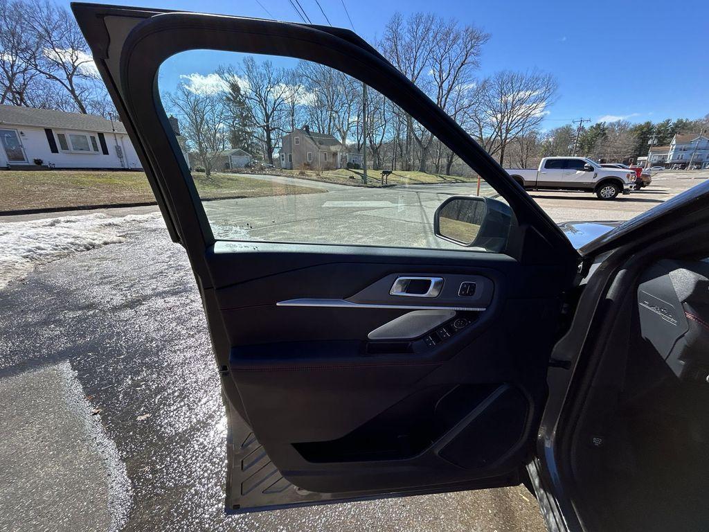 used 2025 Ford Explorer car, priced at $52,985