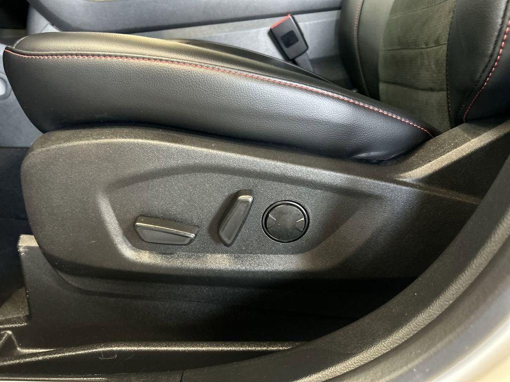 used 2023 Ford Edge car, priced at $31,985