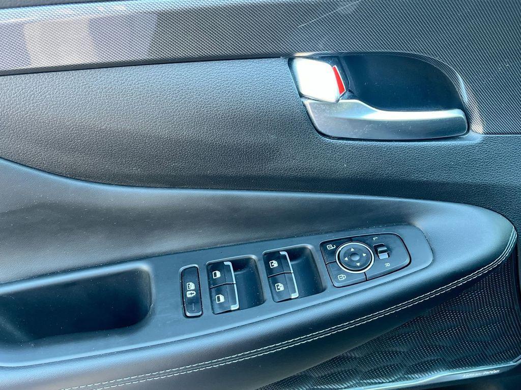 used 2022 Hyundai SANTA FE HEV car, priced at $24,975