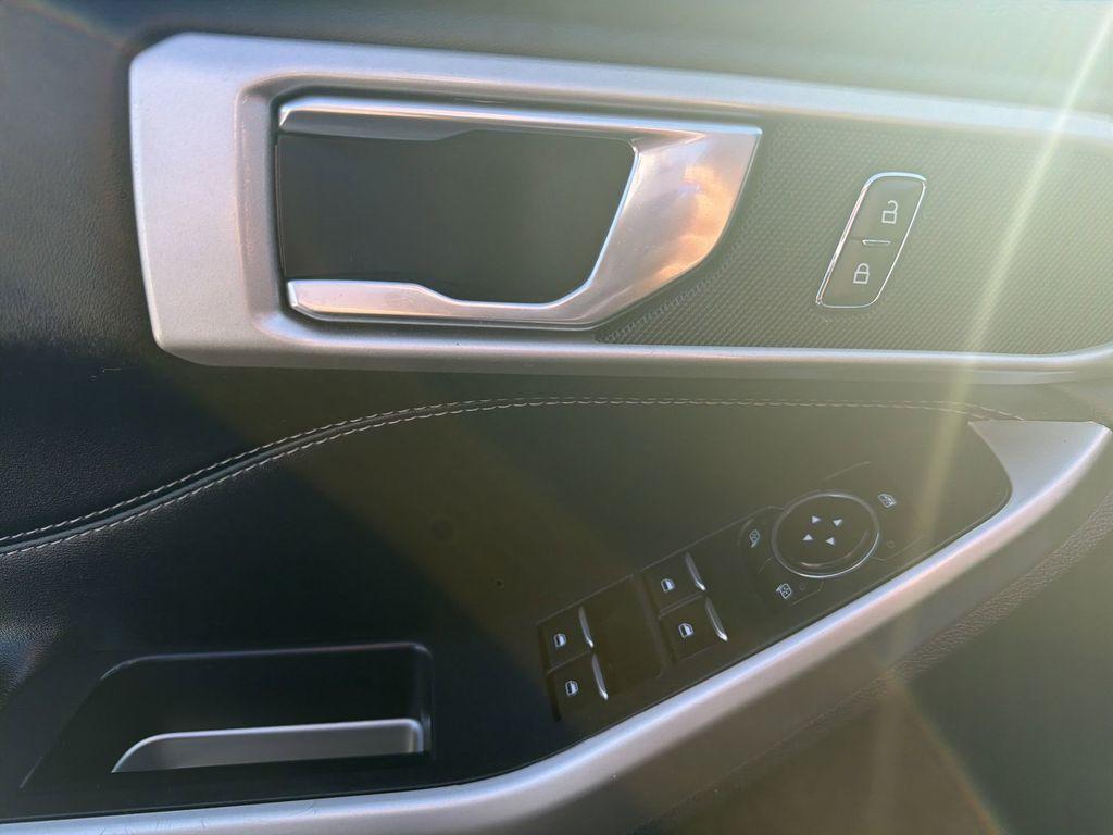 used 2022 Ford Explorer car, priced at $29,350