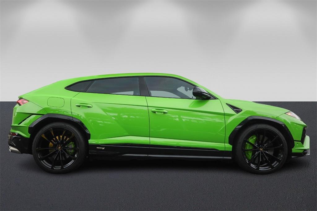used 2024 Lamborghini Urus car, priced at $253,991