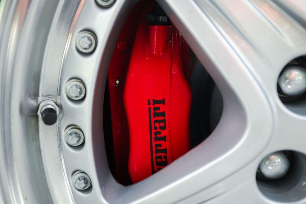 used 2001 Ferrari 550 Maranello car