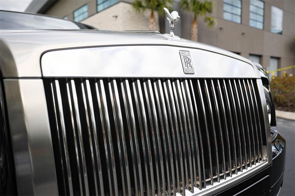 used 2010 Rolls-Royce Phantom Drophead Coupe car, priced at $227,991