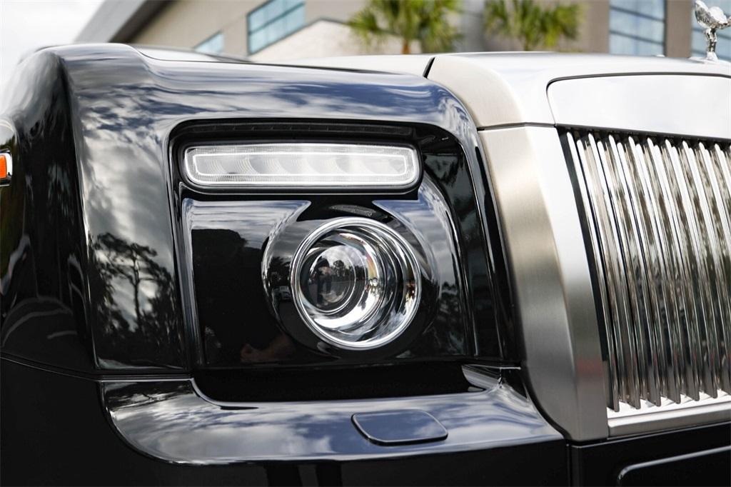 used 2010 Rolls-Royce Phantom Drophead Coupe car, priced at $227,991