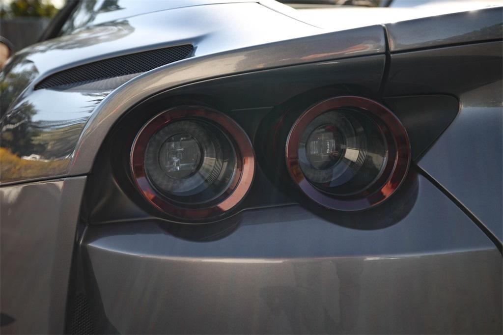 used 2022 Ferrari 812 GTS car, priced at $589,991