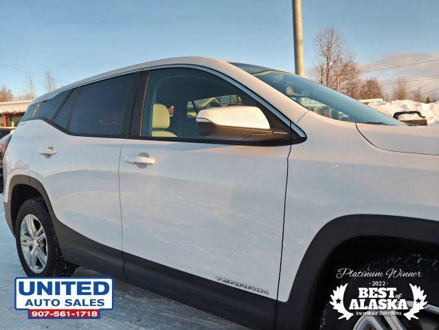 used 2023 GMC Terrain car, priced at $22,995