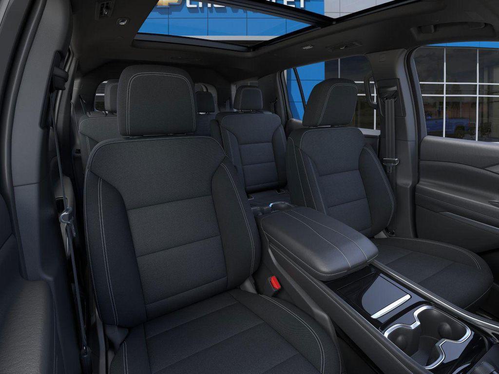 new 2026 Chevrolet Traverse car, priced at $43,920