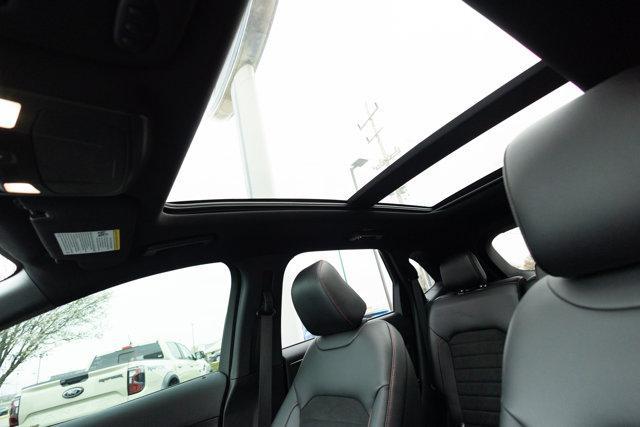 used 2024 Ford Edge car, priced at $37,998