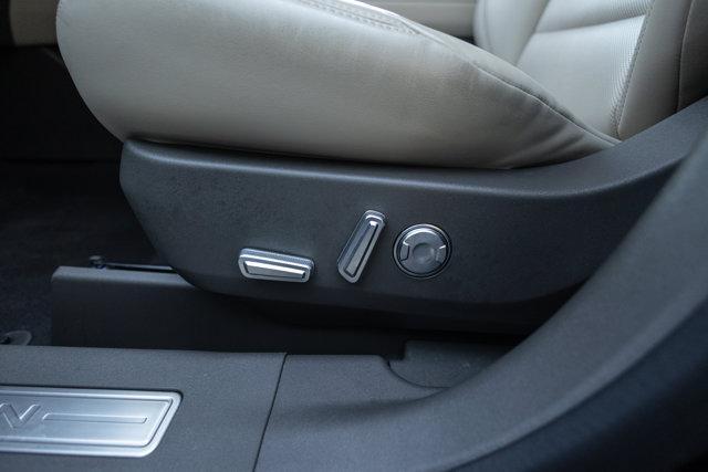 used 2025 Lincoln Nautilus car, priced at $48,998