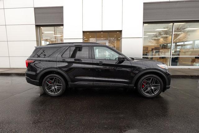 used 2025 Ford Explorer car, priced at $52,998