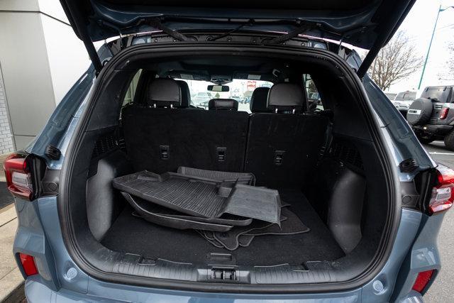 used 2025 Ford Escape car, priced at $34,900