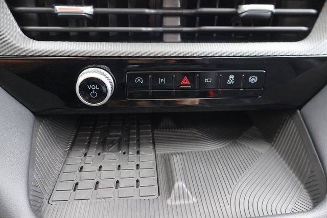 new 2025 Ford Explorer car, priced at $64,016