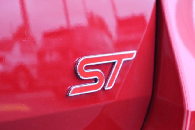 new 2025 Ford Explorer car, priced at $64,016