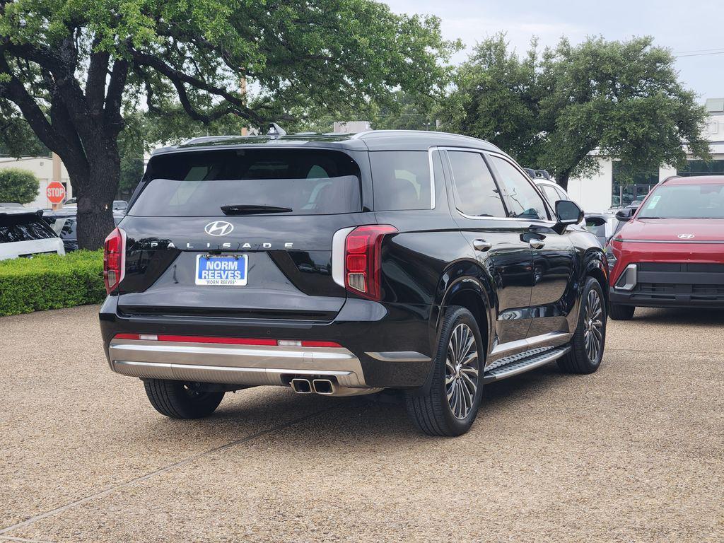 used 2025 Hyundai Palisade car, priced at $44,900