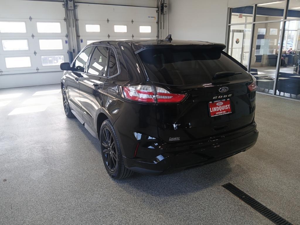 used 2023 Ford Edge car, priced at $32,994
