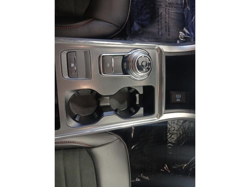 used 2023 Ford Edge car, priced at $32,994