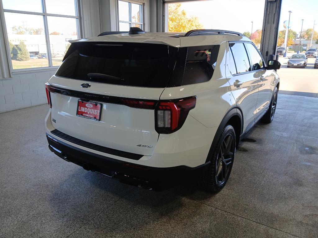 used 2025 Ford Explorer car, priced at $44,669