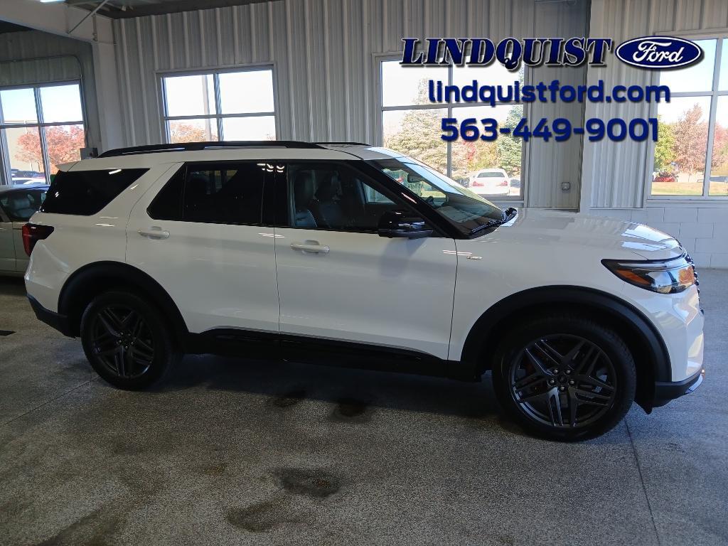 used 2025 Ford Explorer car, priced at $45,095