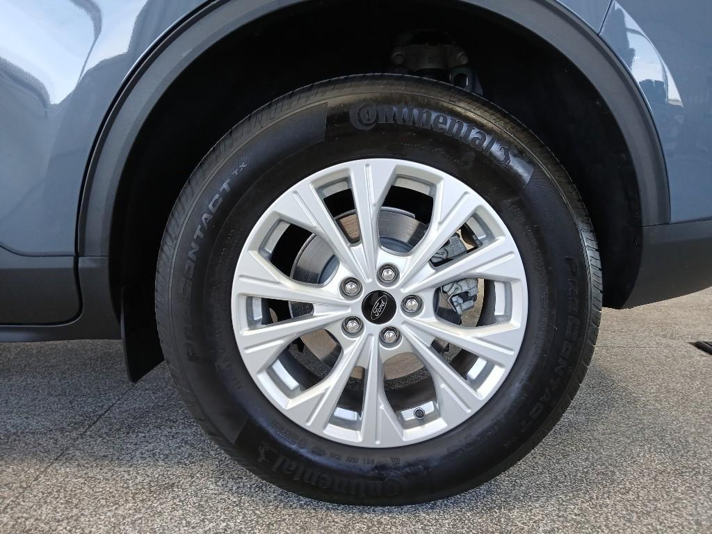 used 2023 Ford Escape car, priced at $24,874