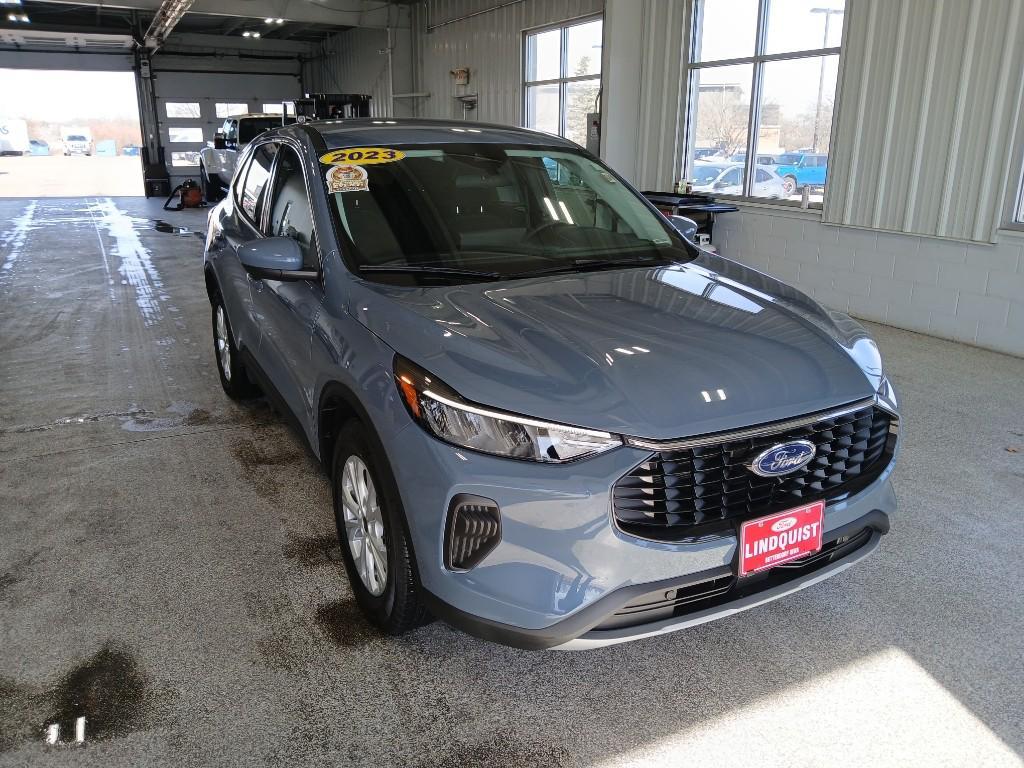 used 2023 Ford Escape car, priced at $24,874