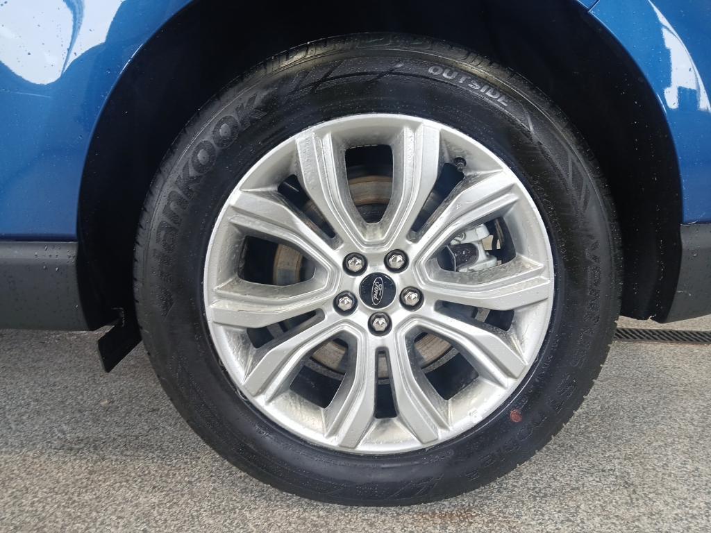 used 2024 Ford Edge car, priced at $32,599