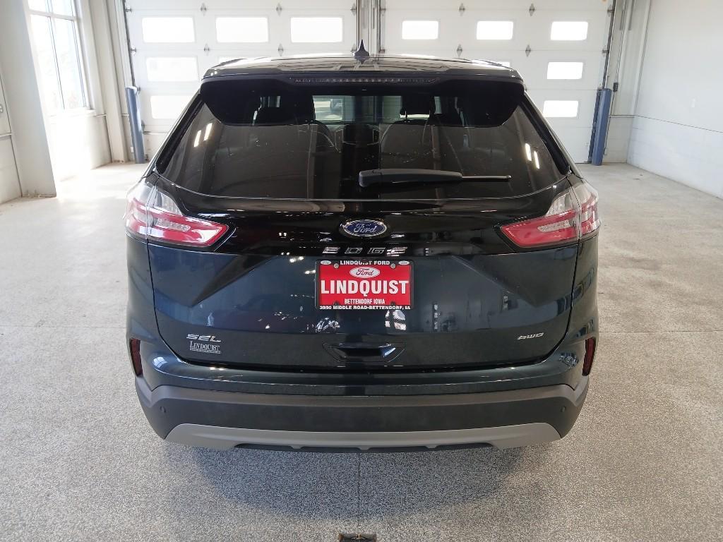 used 2024 Ford Edge car, priced at $30,676