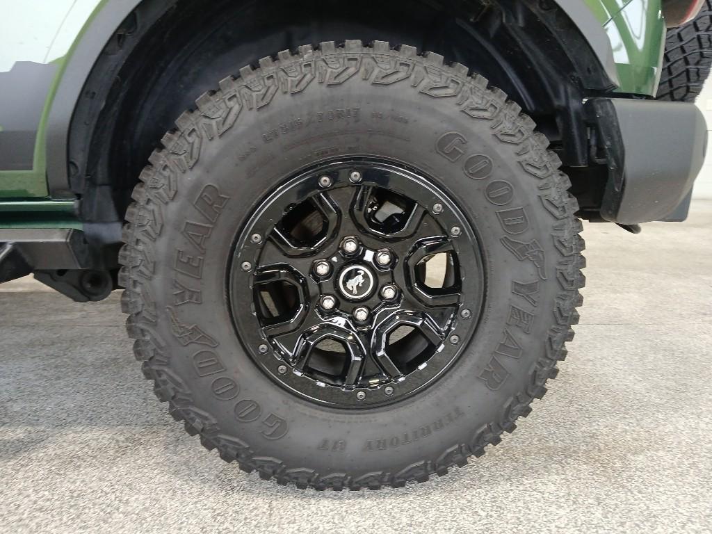 used 2023 Ford Bronco car, priced at $53,897