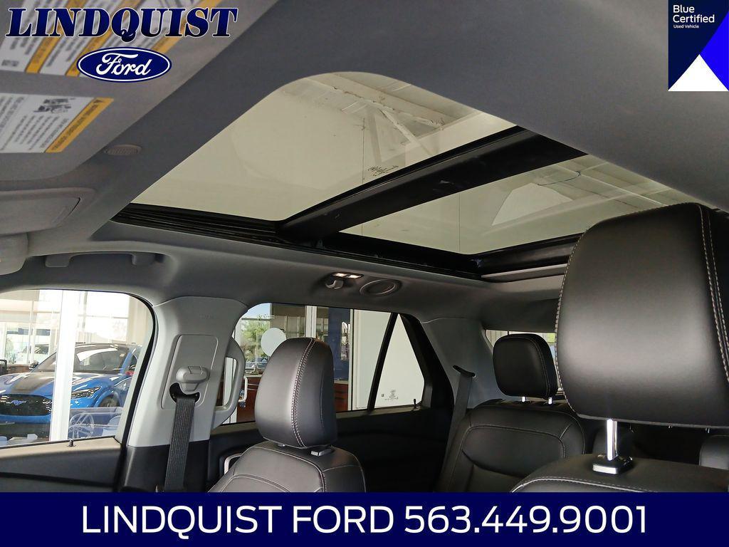 used 2024 Ford Explorer car, priced at $32,112