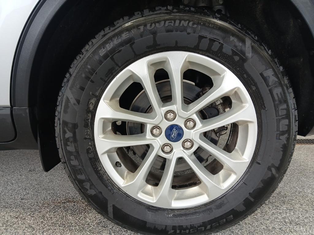 used 2022 Ford Escape car, priced at $25,403