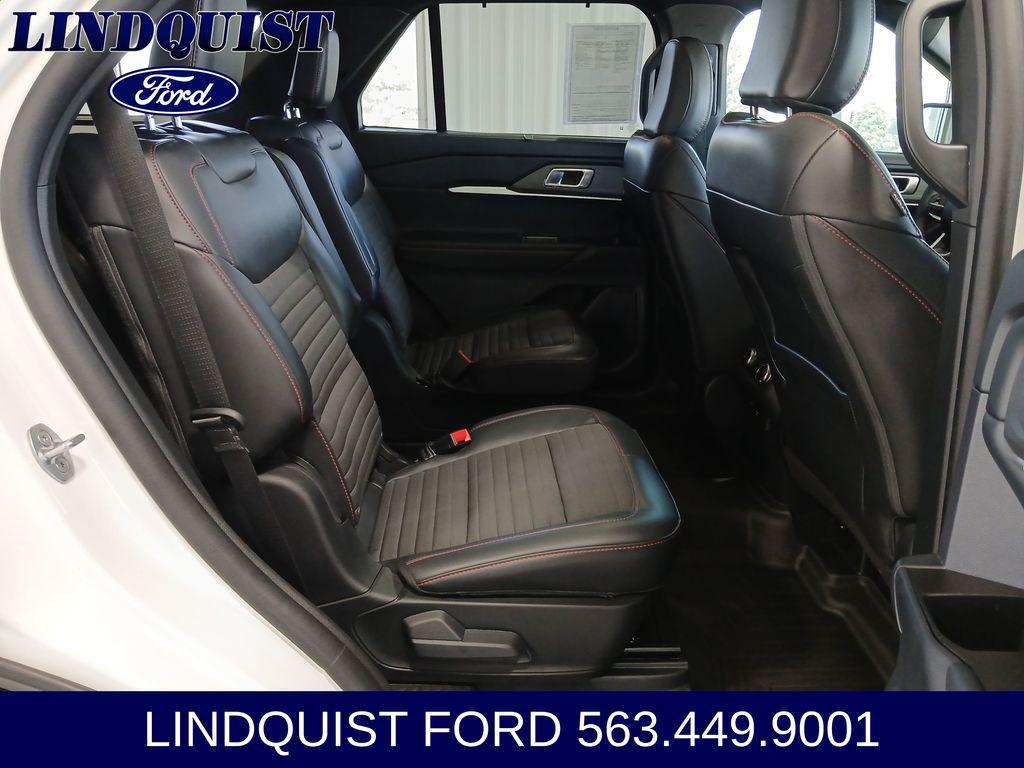 used 2025 Ford Explorer car, priced at $39,996