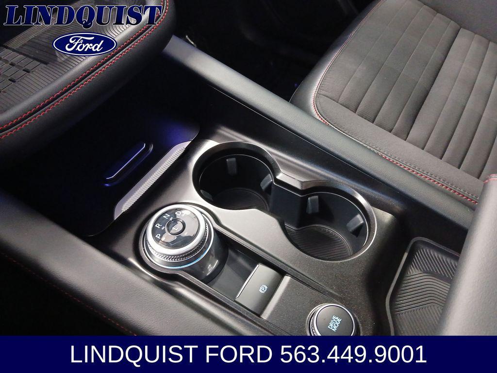used 2025 Ford Explorer car, priced at $39,996