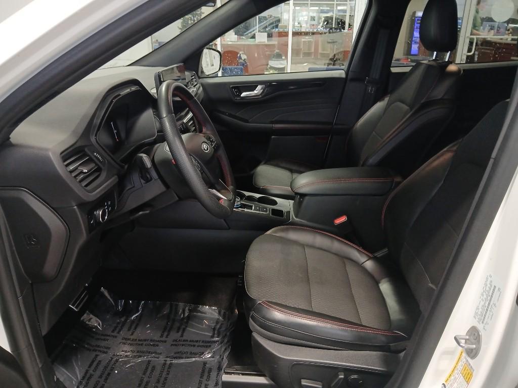 used 2023 Ford Escape car, priced at $26,990