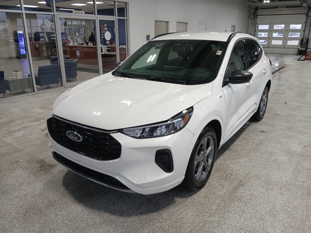 used 2023 Ford Escape car, priced at $26,990
