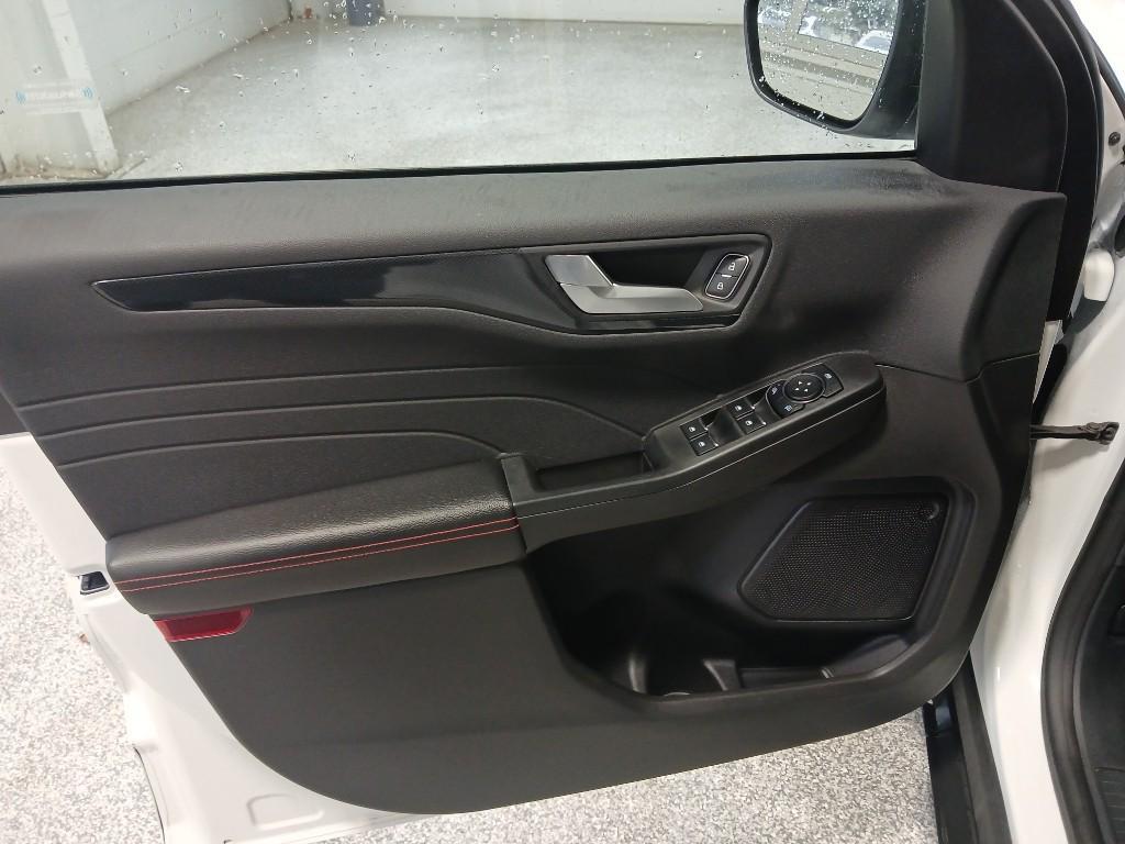 used 2023 Ford Escape car, priced at $26,990