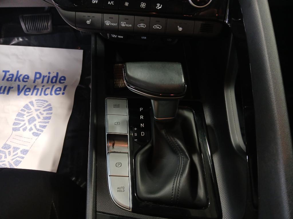 used 2022 Hyundai Elantra car, priced at $16,469