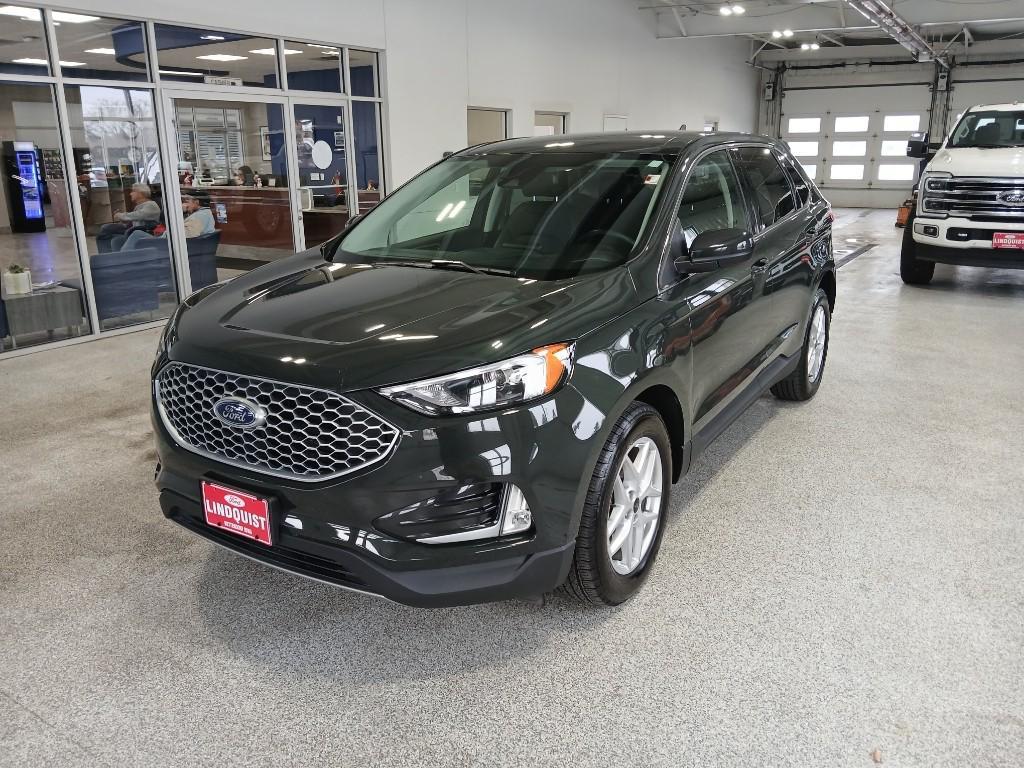 used 2024 Ford Edge car, priced at $29,161