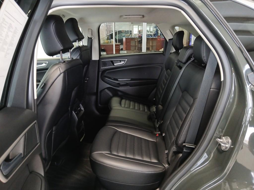 used 2024 Ford Edge car, priced at $29,161